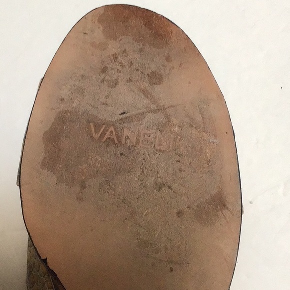 Vaneli Faux Gold Crocodile Reptile Snakeskin Patent Wedge High Heel Sandal 8.5 N - Picture 9 of 14